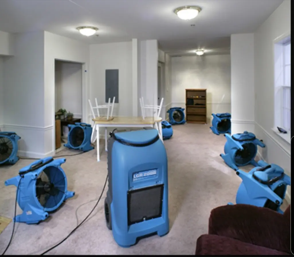 Air movers and dehumidifier setup for Water Damage Restoration in Camino Tassajara